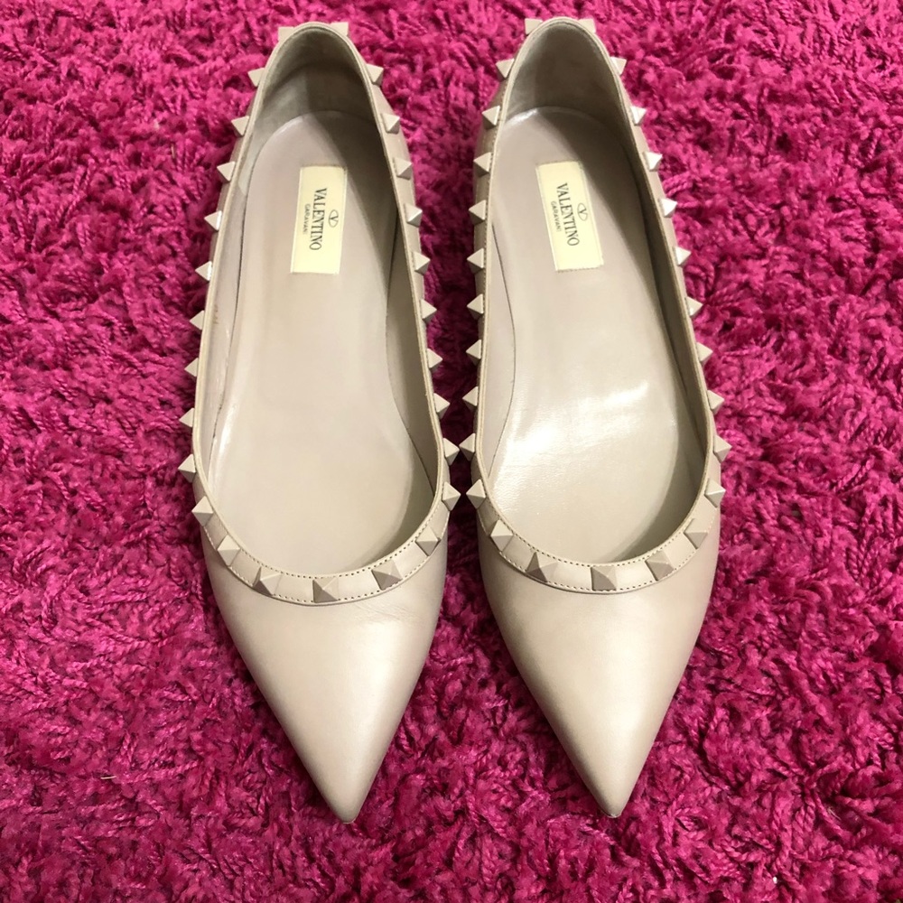 Valantino Rockstud Poudre Flats
